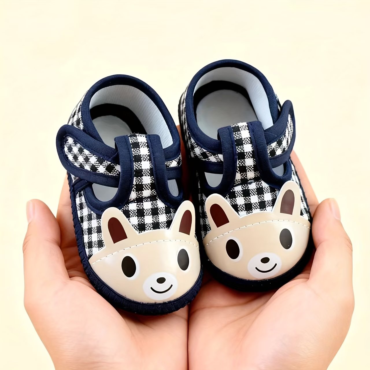 Plaid Cartoon Baby Walking Shoes
